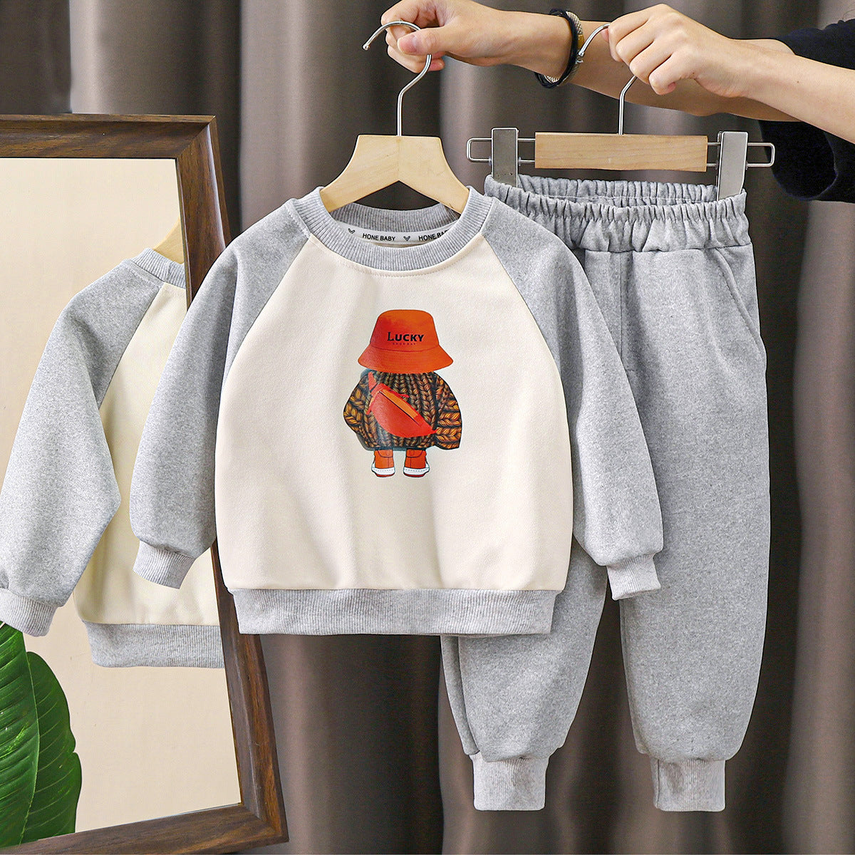 Sweat Trousers Baby Two-Piece Cartoon Children's Clothing ( Pack of 4 )