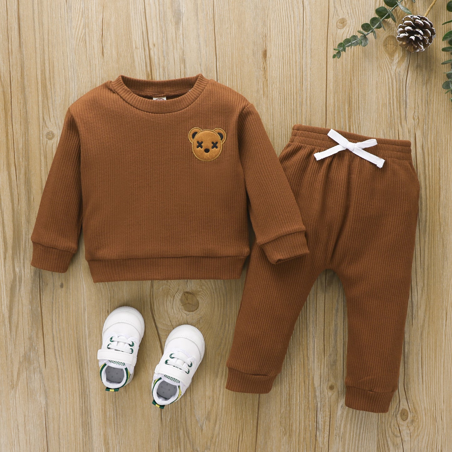 Unisex Baby Tracksuit Outfit Long Sleeve Embroidered Bear Sweatshirts Jogger Set ( Pack of 4 )